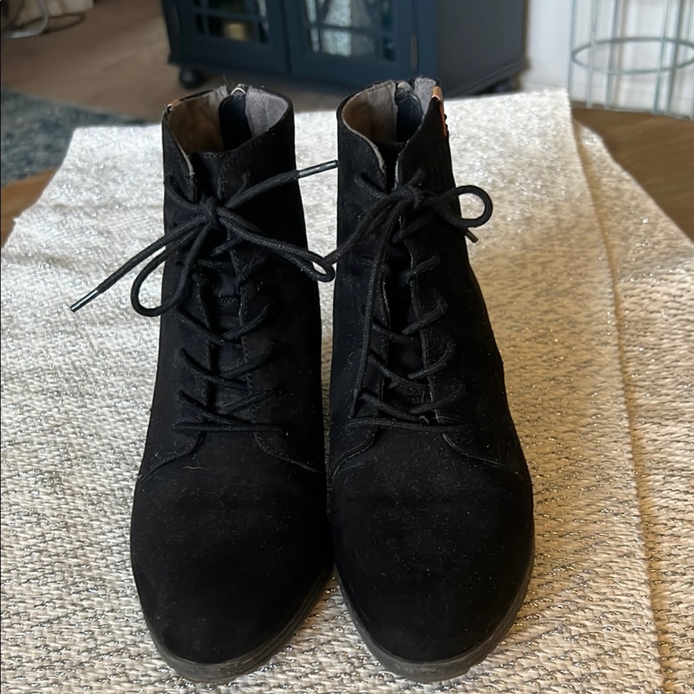 Women's Dr. Scholl’s Black Lace-Up Ankle Boots